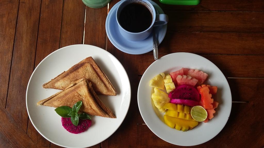 Santun Homestay Ubud Buitenkant foto